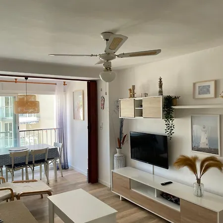 Primera Linea De Mar Apartment Platja d'Aro