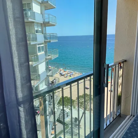 Primera Linea De Mar * بلاتجا ذارو